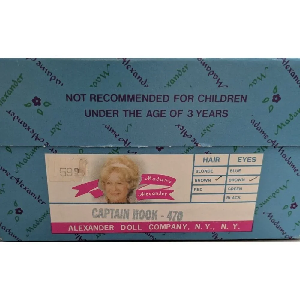 Madame Alexander Captain Hook Storyland Doll 8-Inch, copyright 1998 In Original - Picture 5 of 6